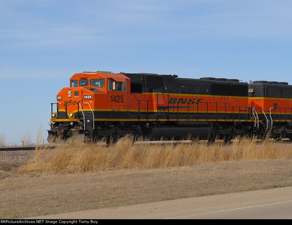 BNSF 1425